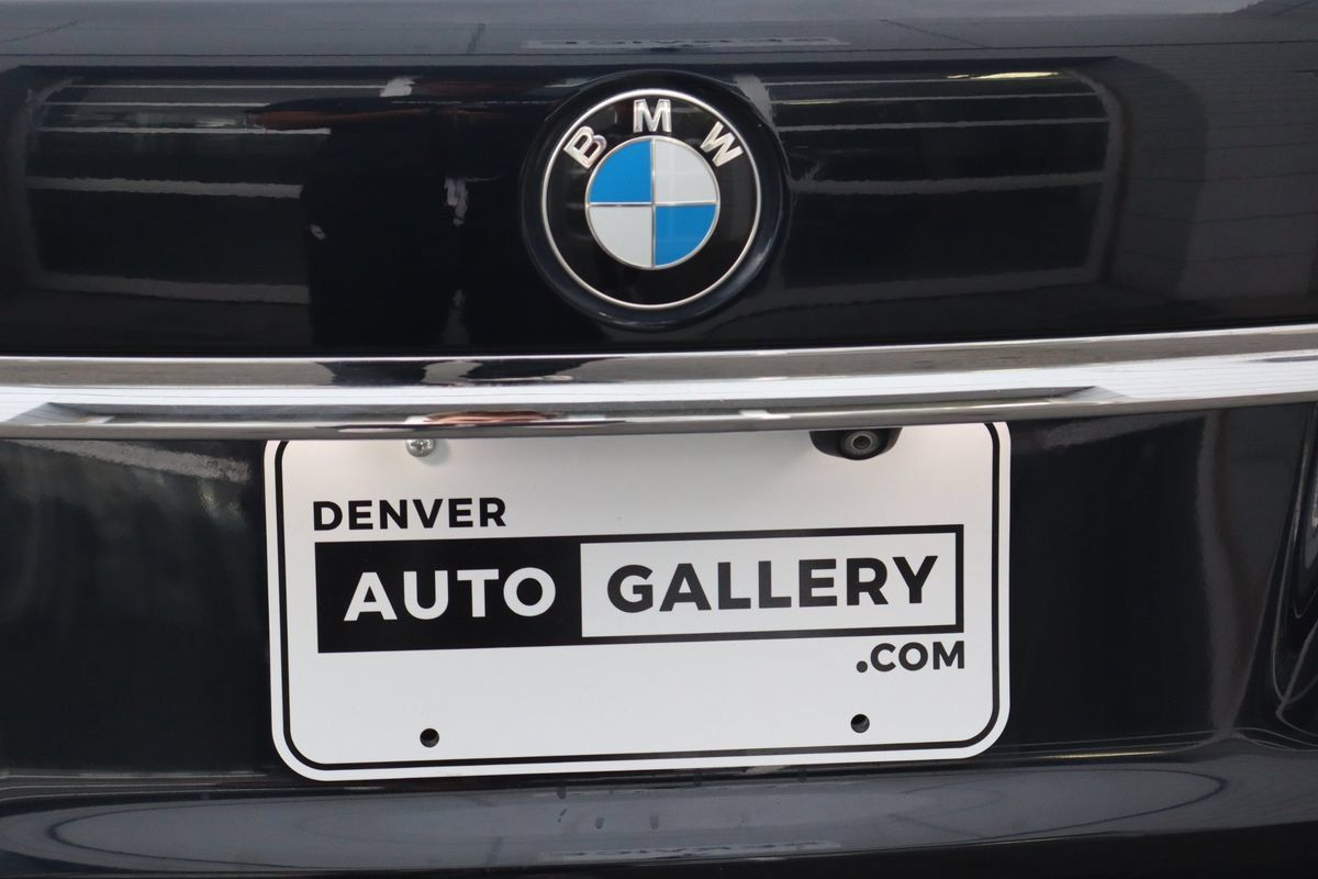 Used 2017 BMW 750i xDrive AWD/4WD image 30