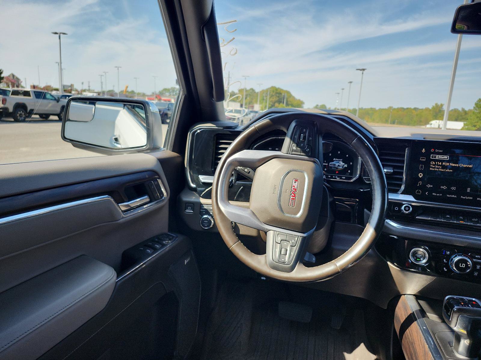 Used 2023 GMC Sierra 1500 SLT w/ SLT Premium Package AWD/4WD image 15