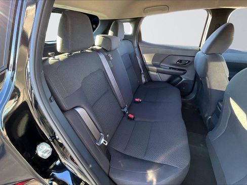 New 2026 Nissan Kicks S image 9