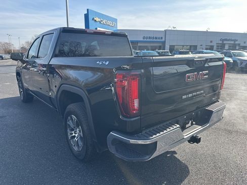 Used 2025 GMC Sierra 1500 SLT image 6