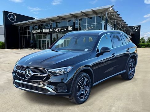 New 2026 Mercedes-Benz GLC 300 image 1