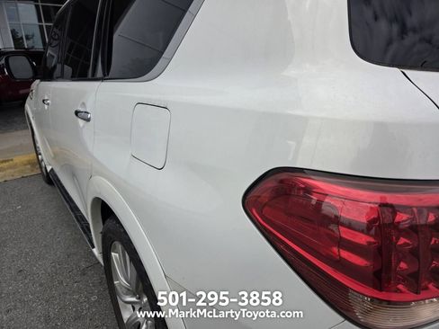 Used 2014 INFINITI QX80 4WD w/ Deluxe Touring Package image 6