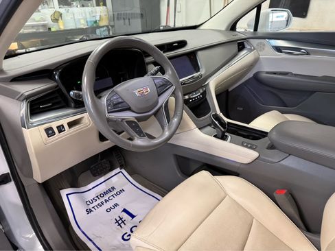 Used 2019 Cadillac XT5 Luxury image 9