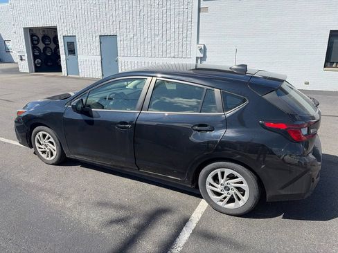 Used 2024 Subaru Impreza 2.0i AWD/4WD image 3