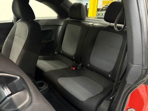 Used 2017 Volkswagen Beetle 1.8T S image 16
