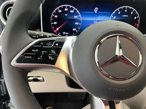 New 2026 Mercedes-Benz GLC 300 image 23