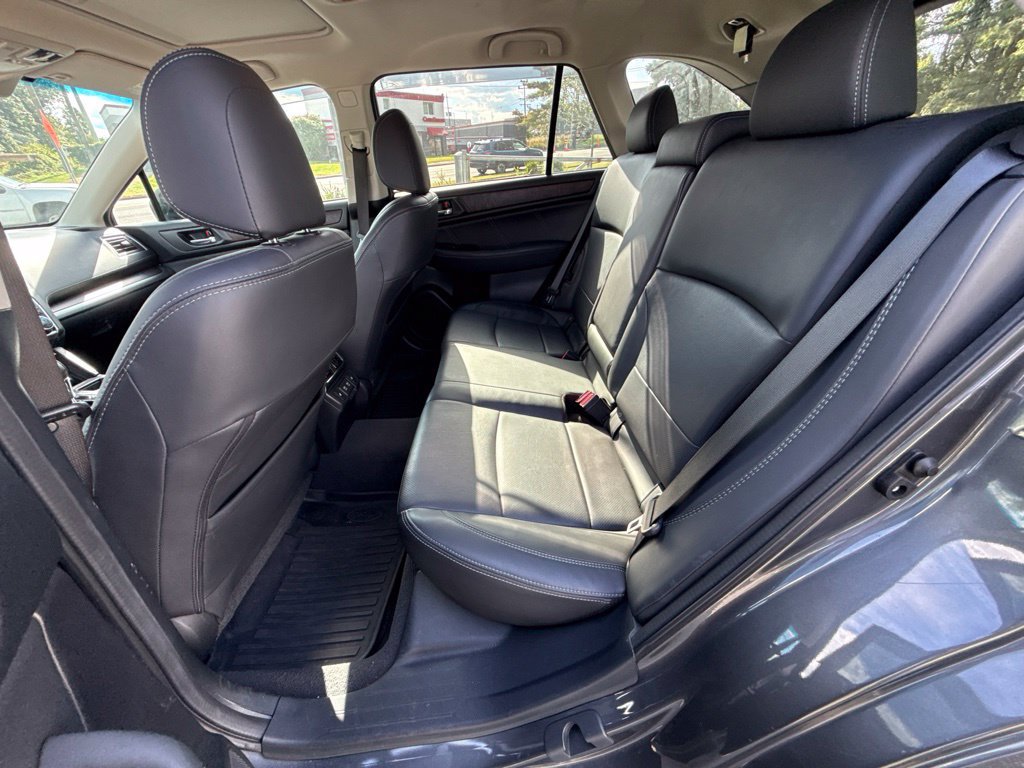 Used 2019 Subaru Outback 2.5i Limited AWD/4WD image 10