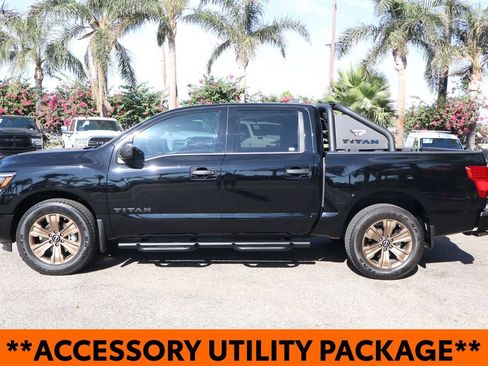 Used 2024 Nissan Titan SV w/ SV Bronze Edition Package AWD/4WD image 5