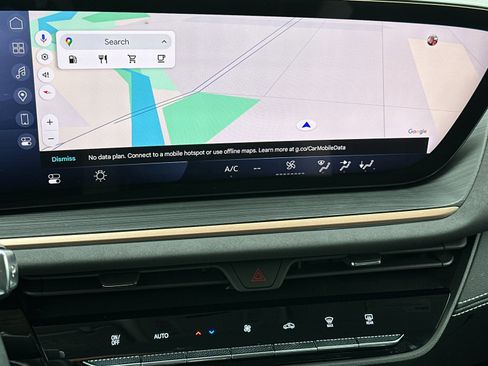 Used 2025 Buick Envision Sport Touring image 19