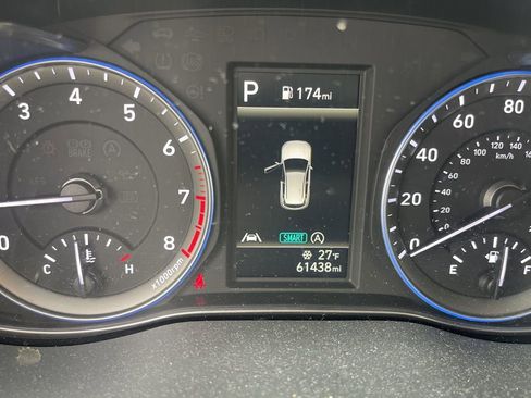 Used 2022 Hyundai Kona SE image 4