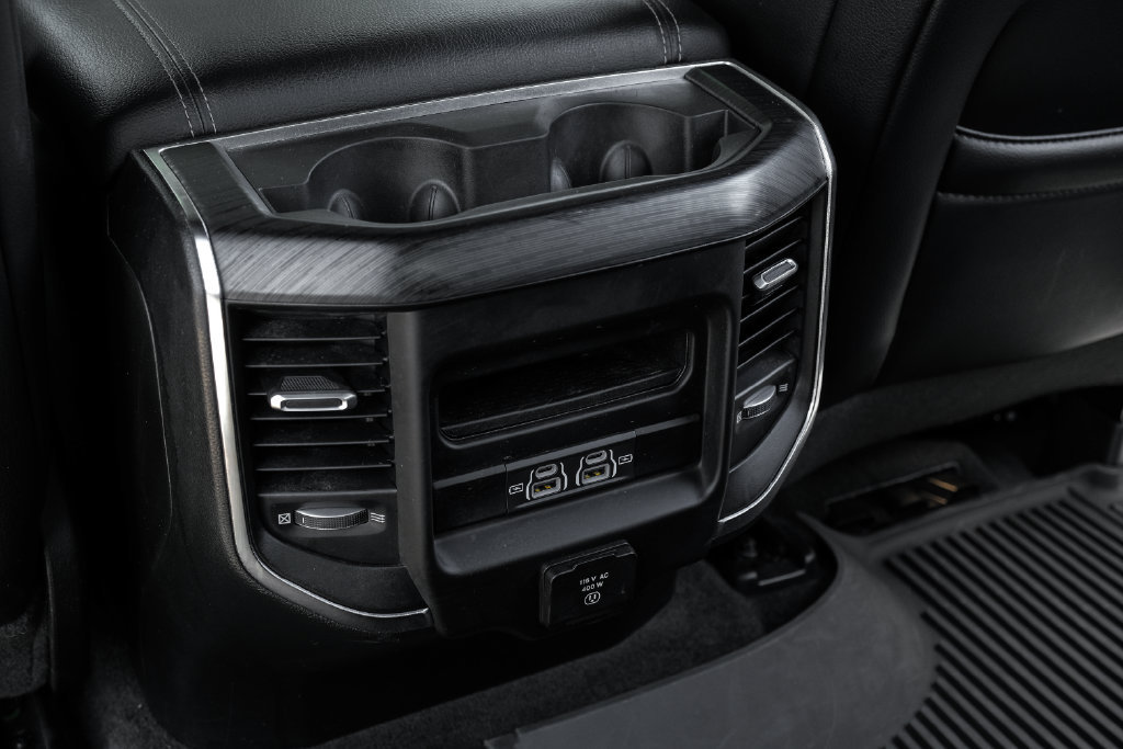 Used 2023 RAM 1500 Laramie AWD/4WD image 54