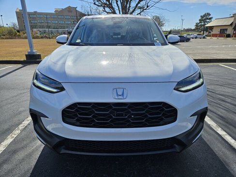 New 2026 Honda HR-V LX image 2