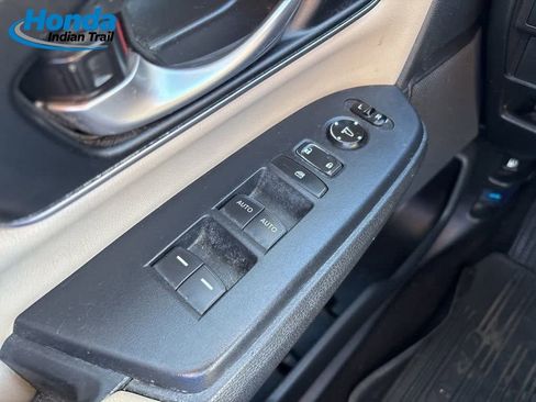Used 2019 Honda CR-V EX-L image 22