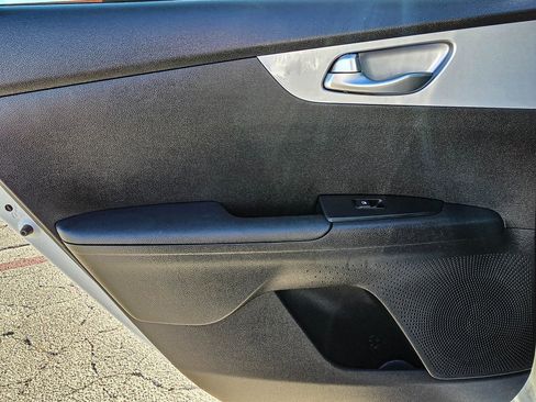 Used 2024 Kia Forte LXS image 23