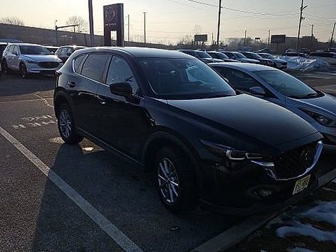 Used 2022 MAZDA CX-5 AWD 2.5 S w/ Select Package image 2