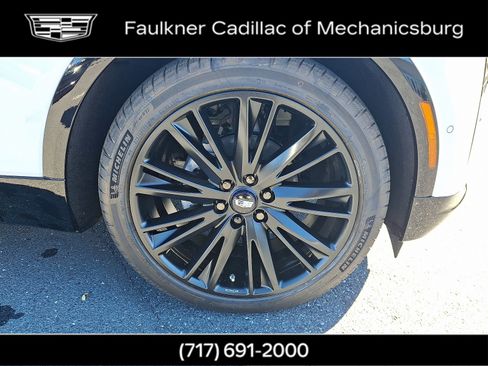 New 2026 Cadillac Lyriq Sport image 9