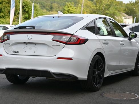 Used 2024 Honda Civic Sport image 6