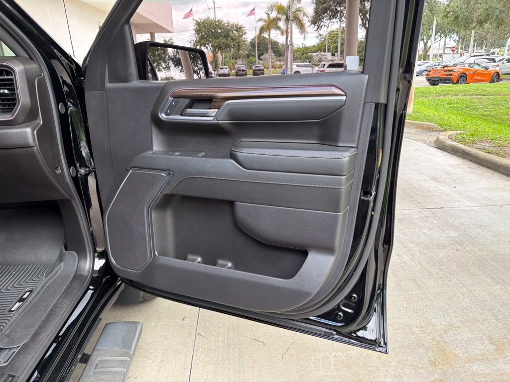 Used 2024 Chevrolet Silverado 1500 RST RWD image 31
