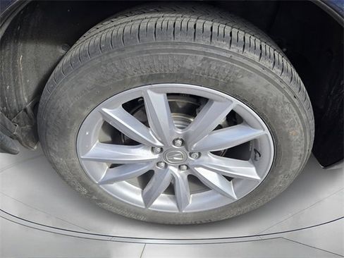 Used 2024 Acura RDX SH-AWD image 8