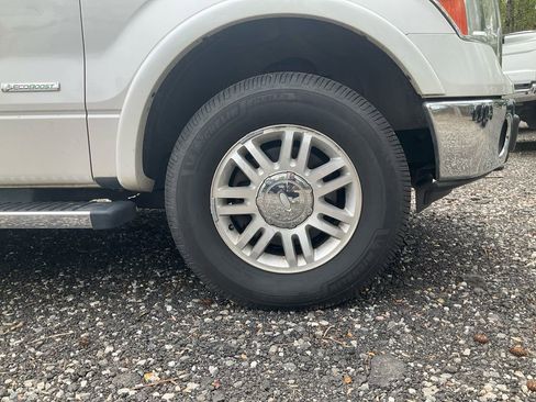 Used 2011 Ford F150 Lariat w/ Lariat Plus Pkg image 10