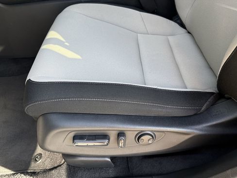 Certified 2023 Honda CR-V EX image 15