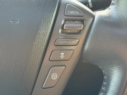 Used 2017 Nissan Armada Platinum w/ Captain Seat Package image 21