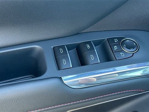 New 2026 Chevrolet Traverse RS image 15