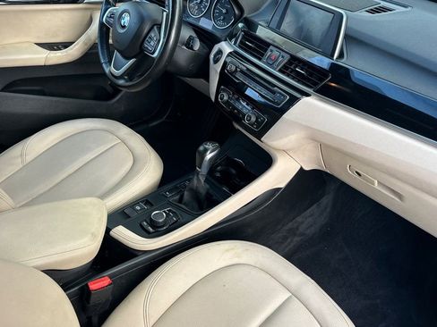 Used 2018 BMW X1 xDrive28i image 17