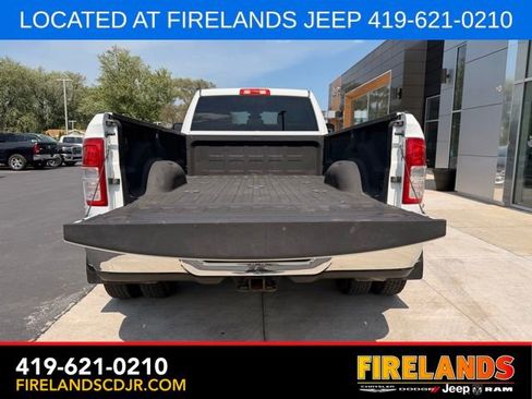 Used 2024 RAM 3500 Big Horn AWD/4WD image 9