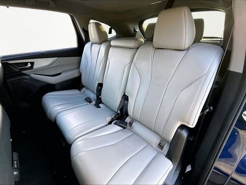 Used 2023 Acura MDX FWD w/ Technology Package image 18
