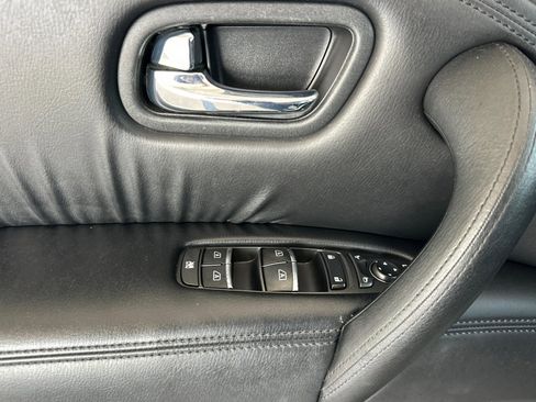 Certified 2022 Nissan Armada SV w/ SV Appearance Package image 11