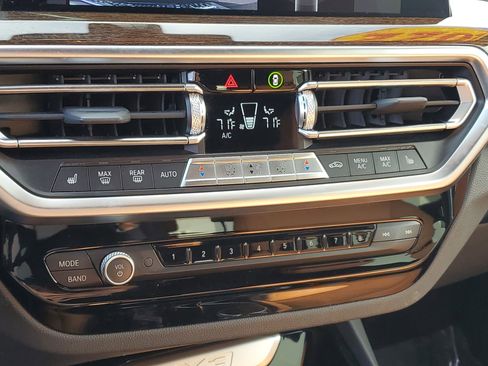 Certified 2022 BMW X3 sDrive30i w/ Convenience Package w/ZPA image 25