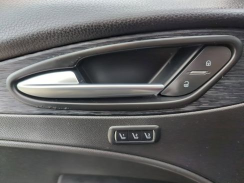 Used 2022 Alfa Romeo Stelvio Sprint image 27