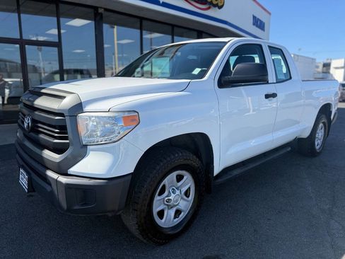 Used 2017 Toyota Tundra SR w/ Preferred Accessory Package image 1