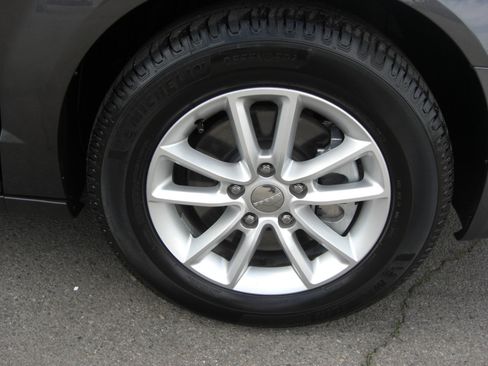 Used 2016 Dodge Grand Caravan SXT image 4