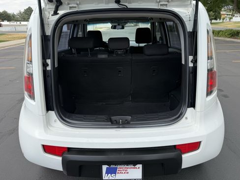 Used 2010 Kia Soul FWD image 19