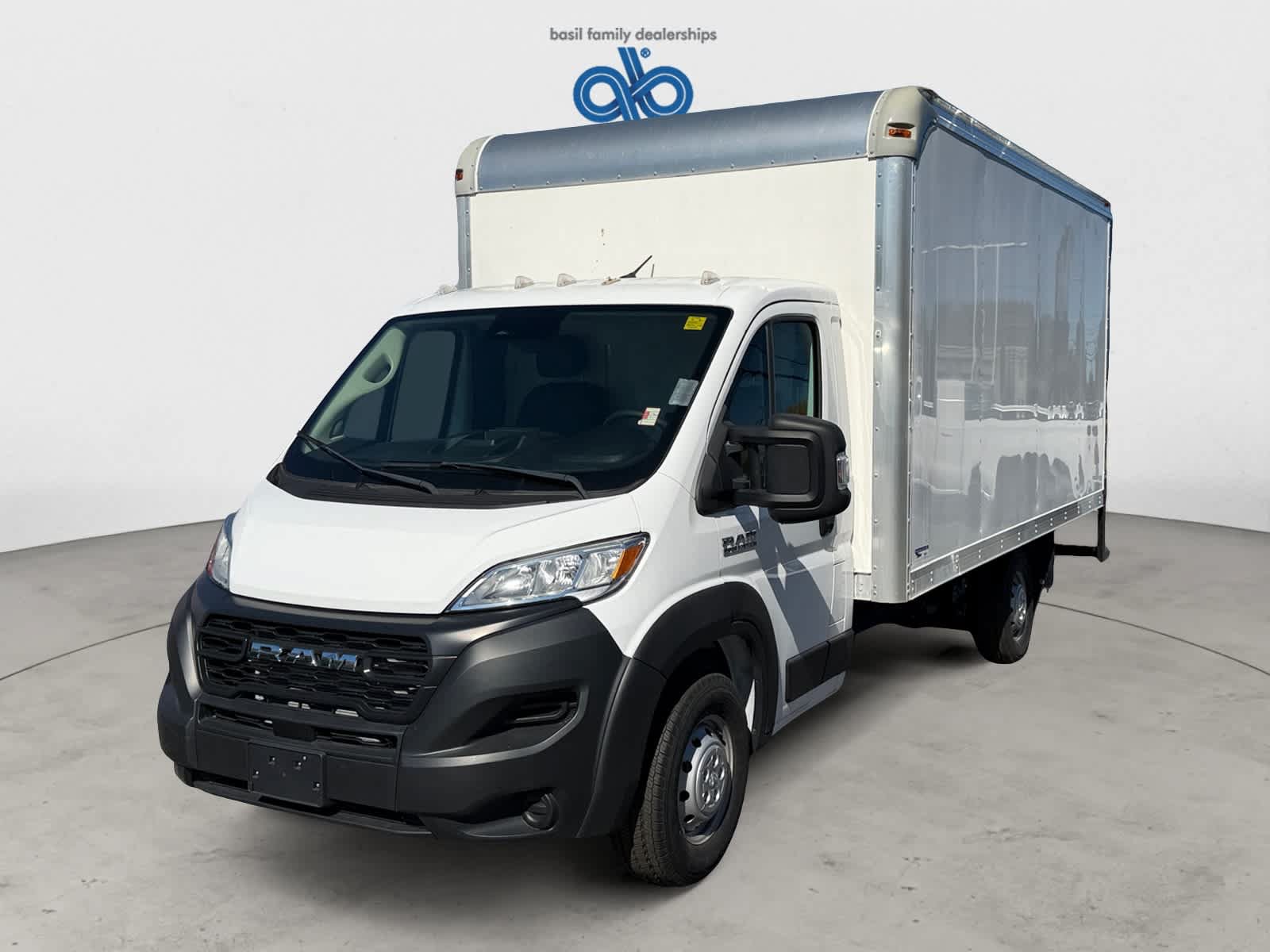 Used 2023 RAM ProMaster 3500 FWD image 2