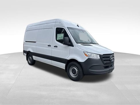 New 2025 Mercedes-Benz Sprinter 2500 image 7