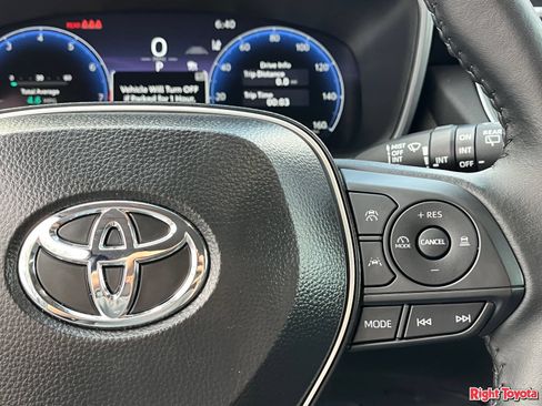Certified 2026 Toyota Corolla Cross XLE w/ Convenience Package FWD image 23