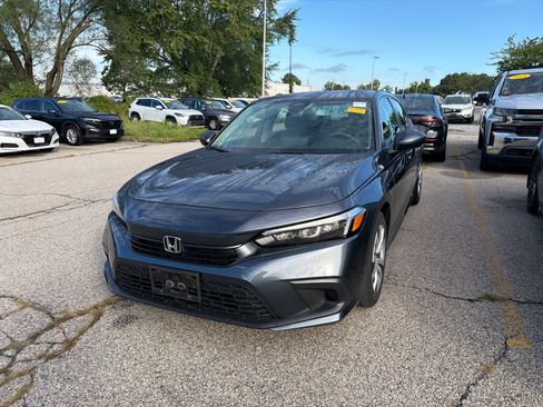 Used 2023 Honda Civic LX image 9