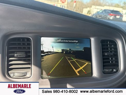 Used 2023 Dodge Charger R/T w/ Blacktop Package image 23