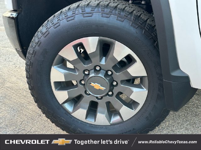 New 2026 Chevrolet Silverado 2500 Custom w/ Custom Value Package AWD/4WD image 13
