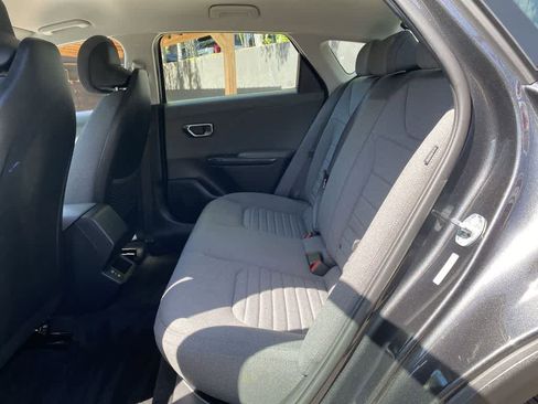 Used 2025 Kia K4 EX FWD image 17