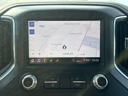 Used 2020 GMC Sierra 1500 AT4 w/ AT4 Premium Package AWD/4WD image 7