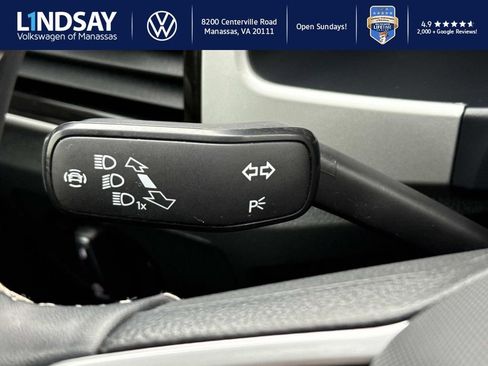 Used 2022 Volkswagen Atlas Cross Sport SEL image 22