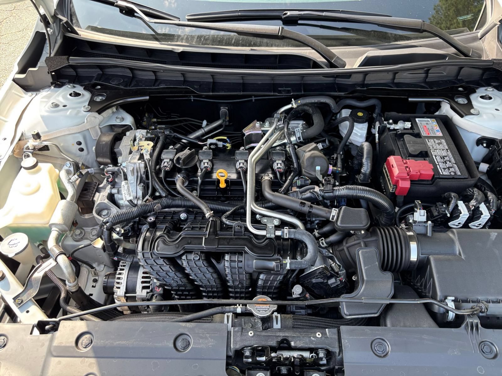 Used 2025 Nissan Altima 2.5 SV FWD image 31