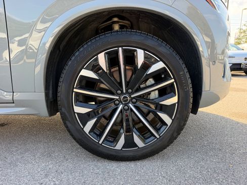 Certified 2026 Volvo XC90 B6 Plus AWD/4WD image 9