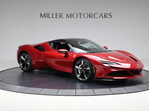 Certified 2024 Ferrari SF90 Spider AWD/4WD image 19