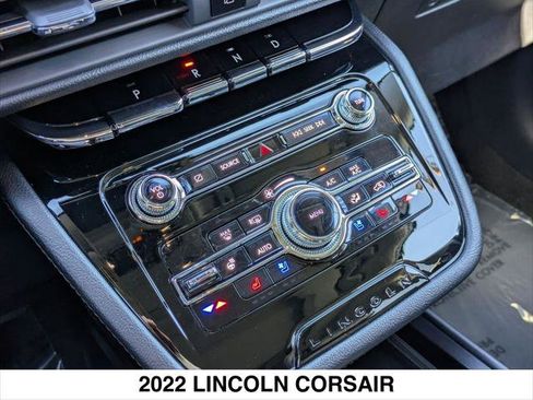 Certified 2022 Lincoln Corsair FWD w/ Premium Package image 17