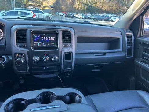 Used 2018 RAM 1500 Express w/ Express Value Package image 14